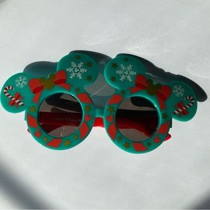 Christmas Wreath Sunglasses
